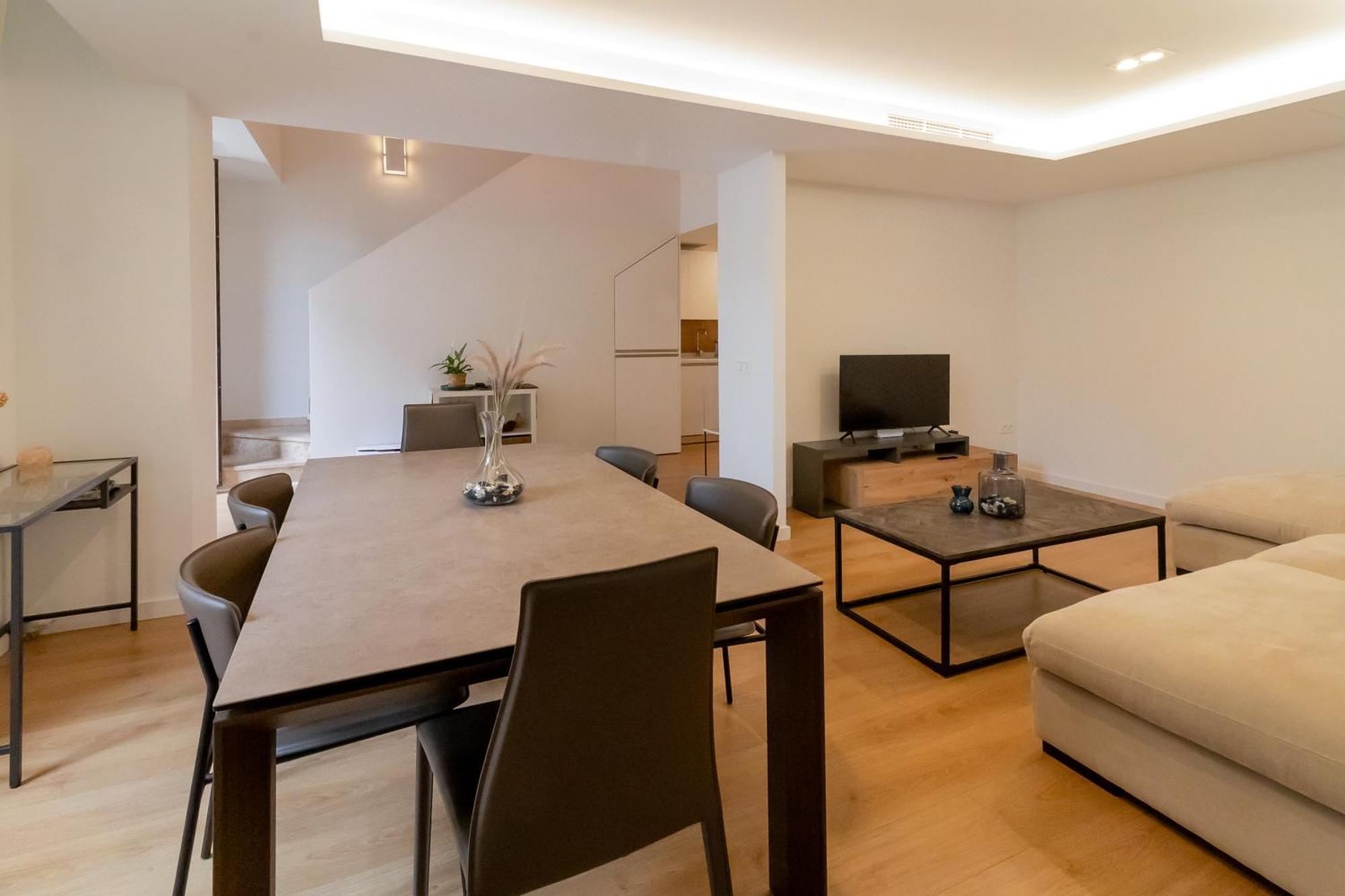 Nt Luxury Central Duplex With Terrace & Parking Malaga Exterior photo